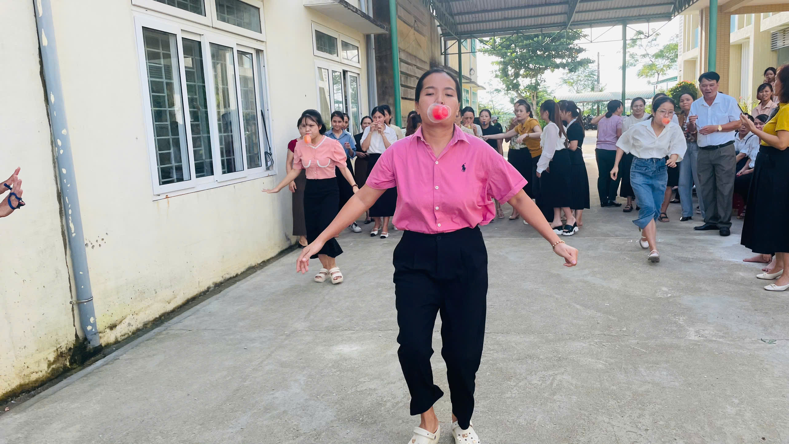 anh tin bai